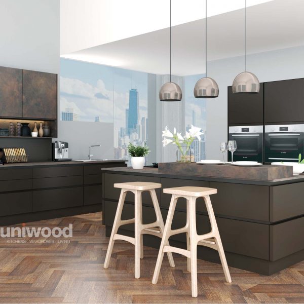 Luxuriously Ceramic and Laminate Island Kitchen